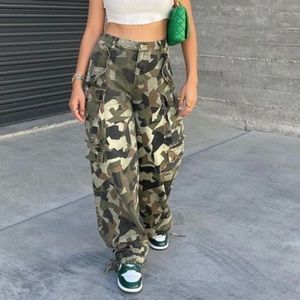 Brand NWT Miss Lola Kamari Wide Leg Camo Cargo Pants in size Medium